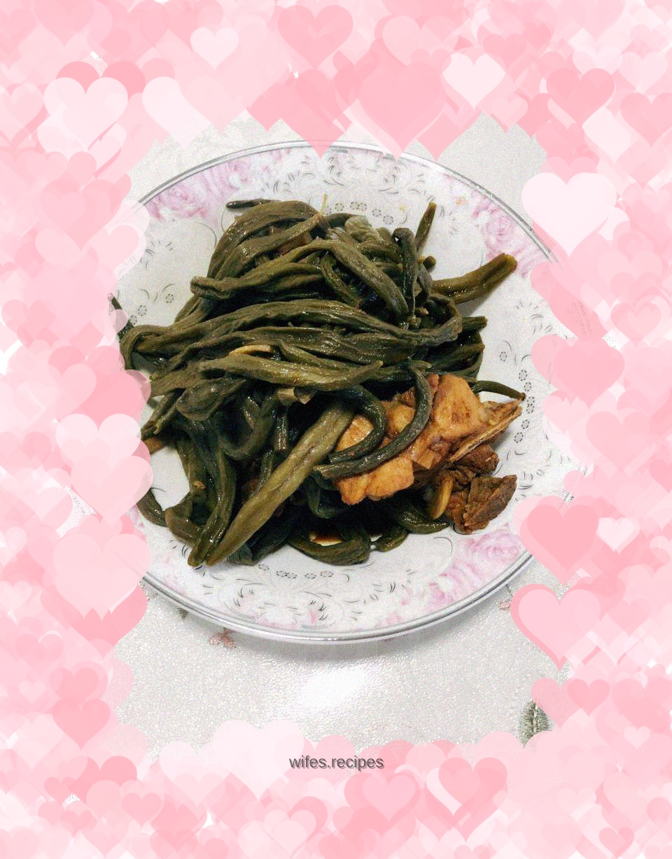 Braised Pork Ribs with Dried Beans