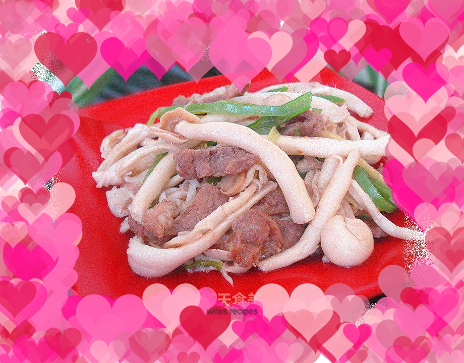 Stir-fried seafood and mushrooms with meat