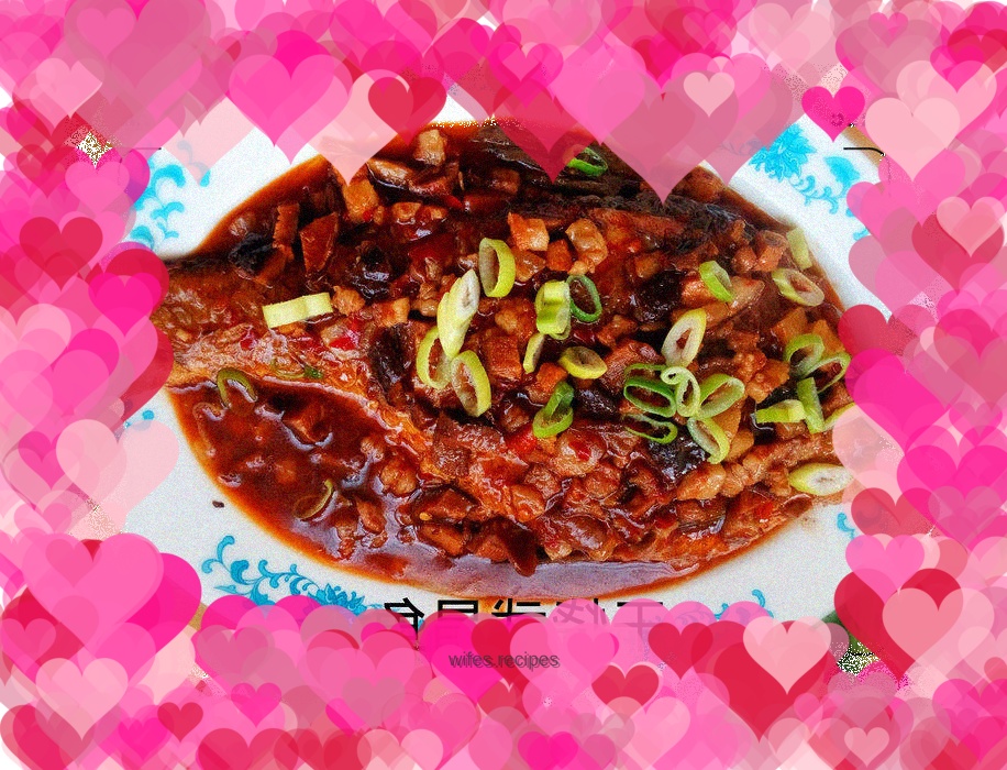 Dry-roasted Wuchang fish