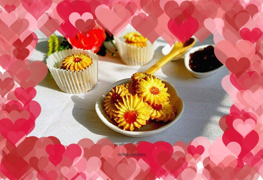 Strawberry Jam Cookies