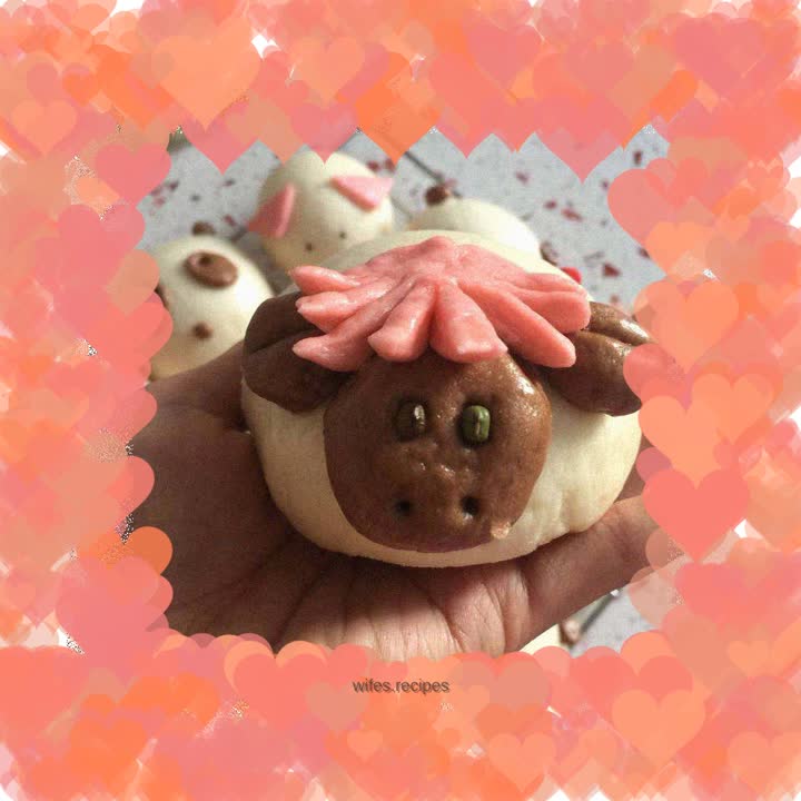 Milky animal steamed buns