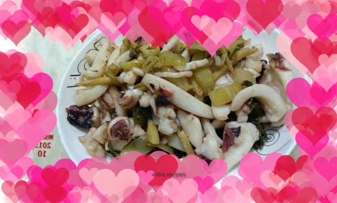 Stir-fried cuttlefish with pickles