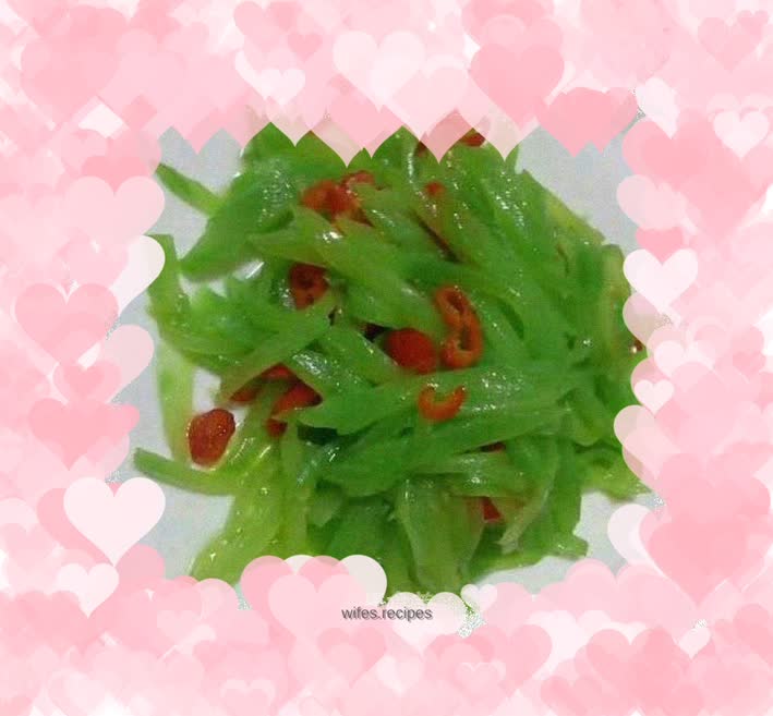 Stir-fried lettuce