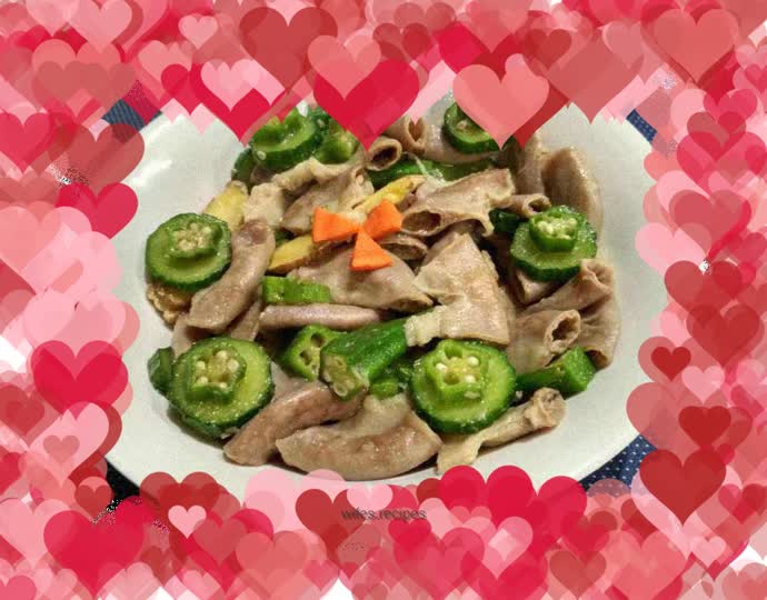 Stir-fried pork vermicelli with cucumber and okra