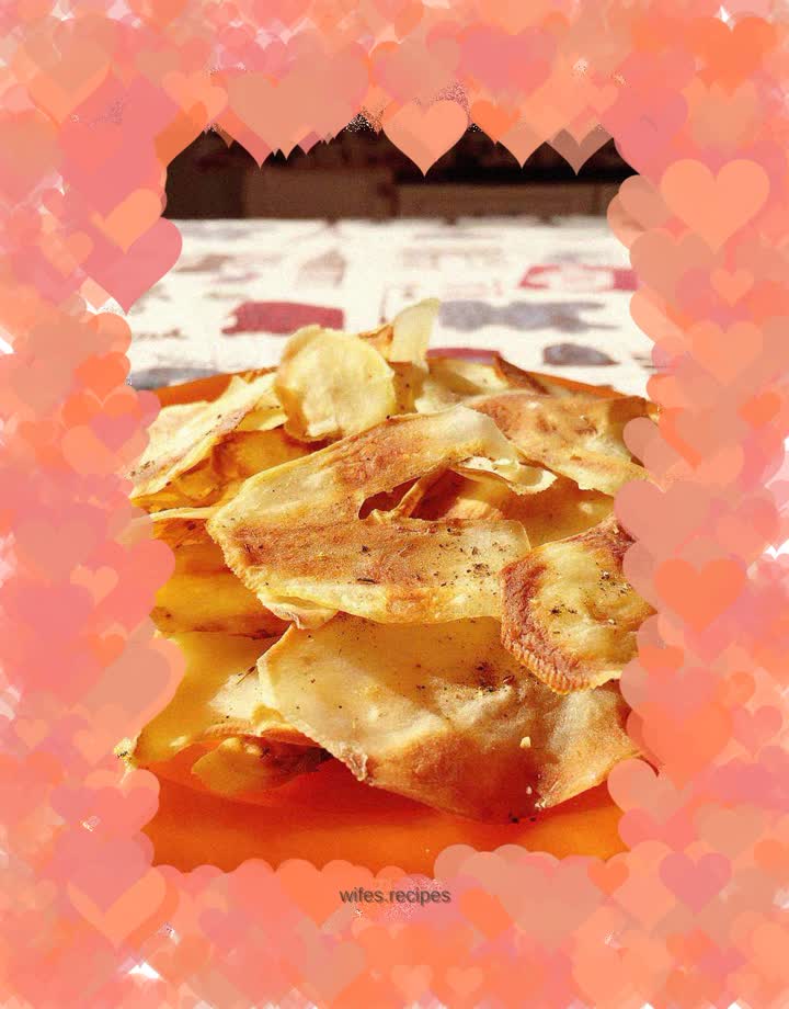 Homemade potato chips
