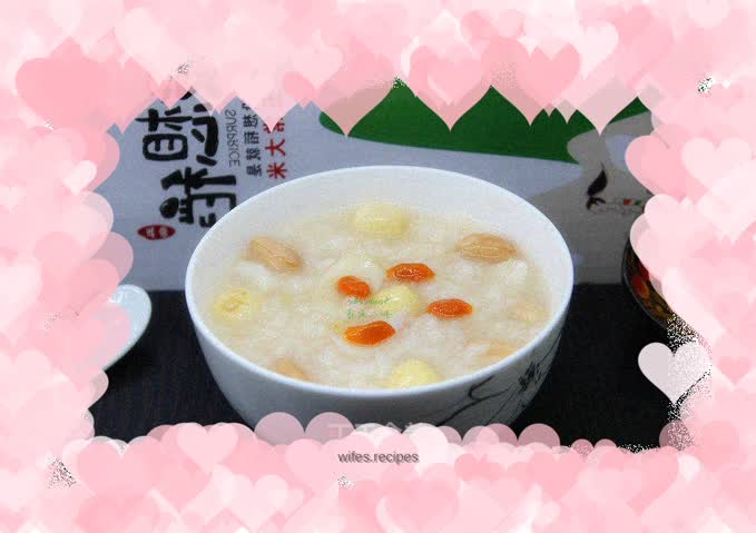 Lotus seed and lily porridge