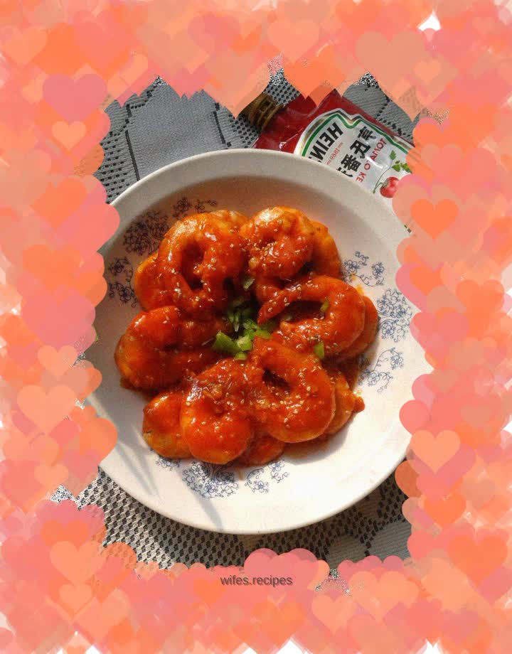 Delicious tomato sauce shrimp
