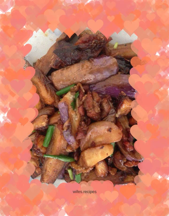 Grilled eggplant and melon with salted fish