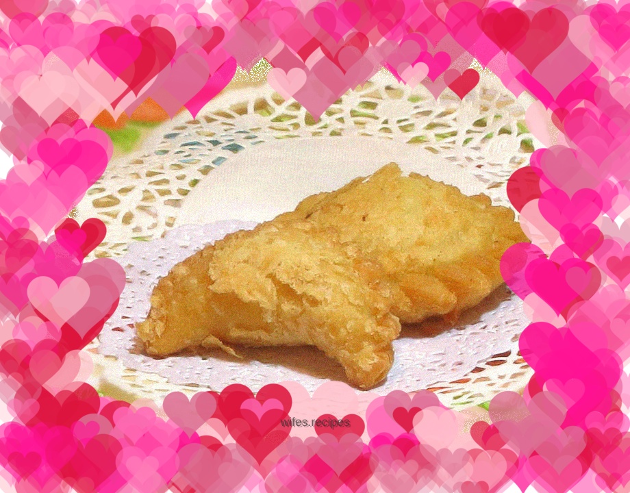 Classic Chinese New Year Crispy Corners and Egg Powder