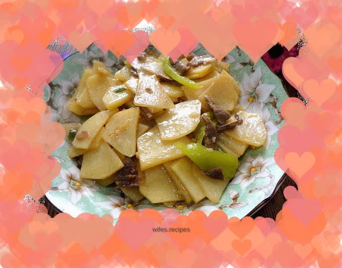 Fried pork with potato slices