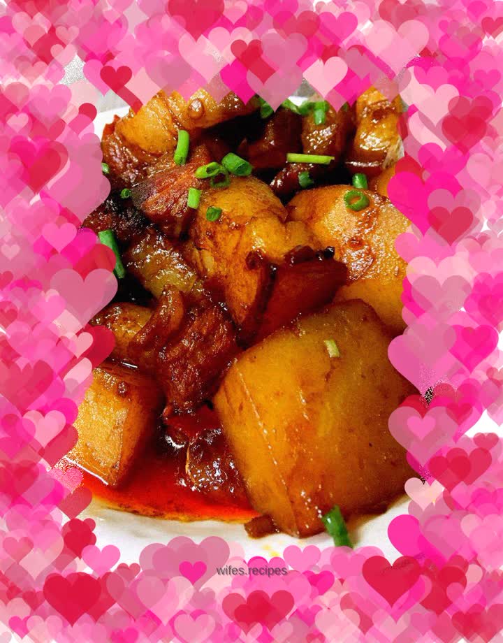 Braised Pork with Potatoes