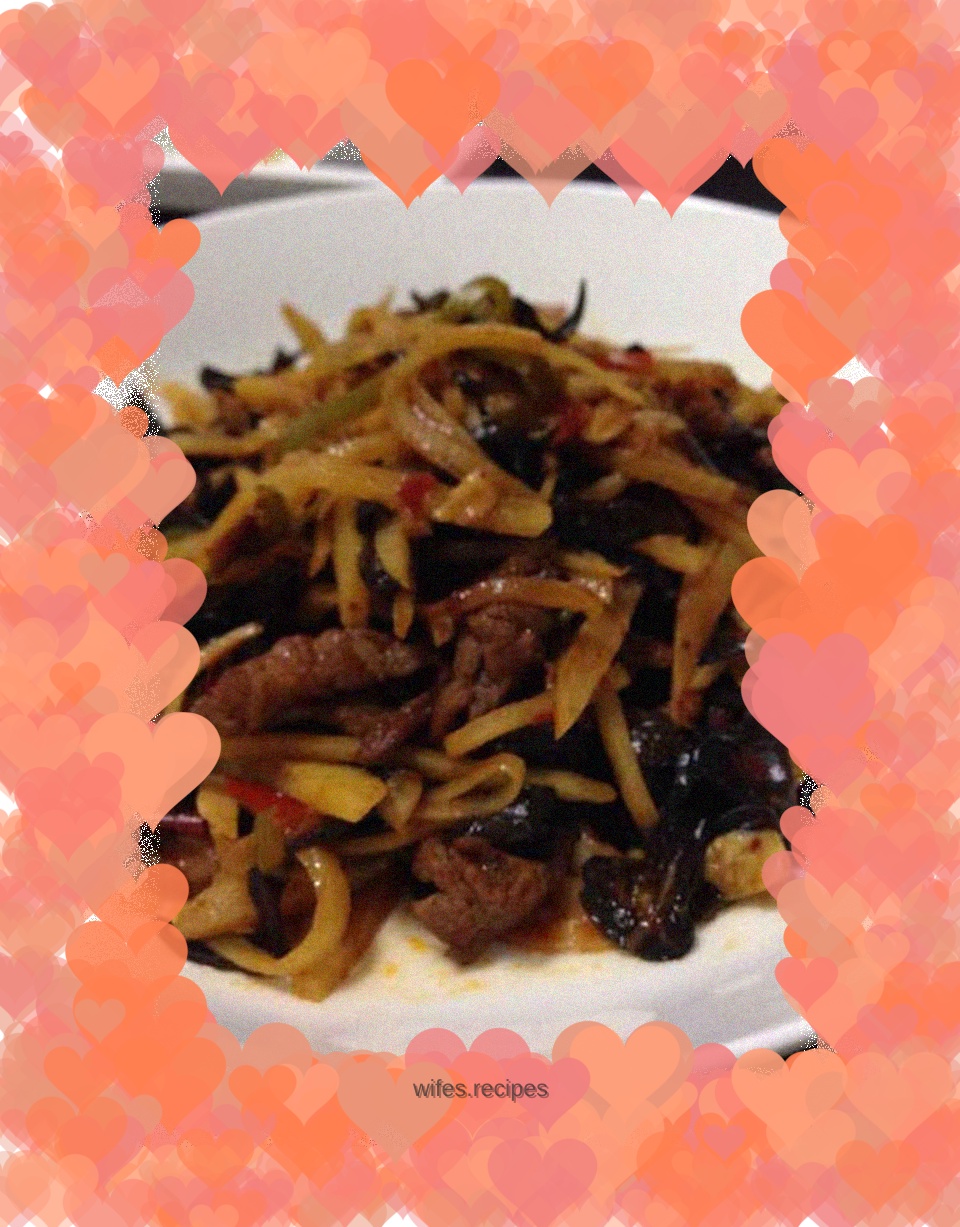 Homemade fish-flavored shredded pork