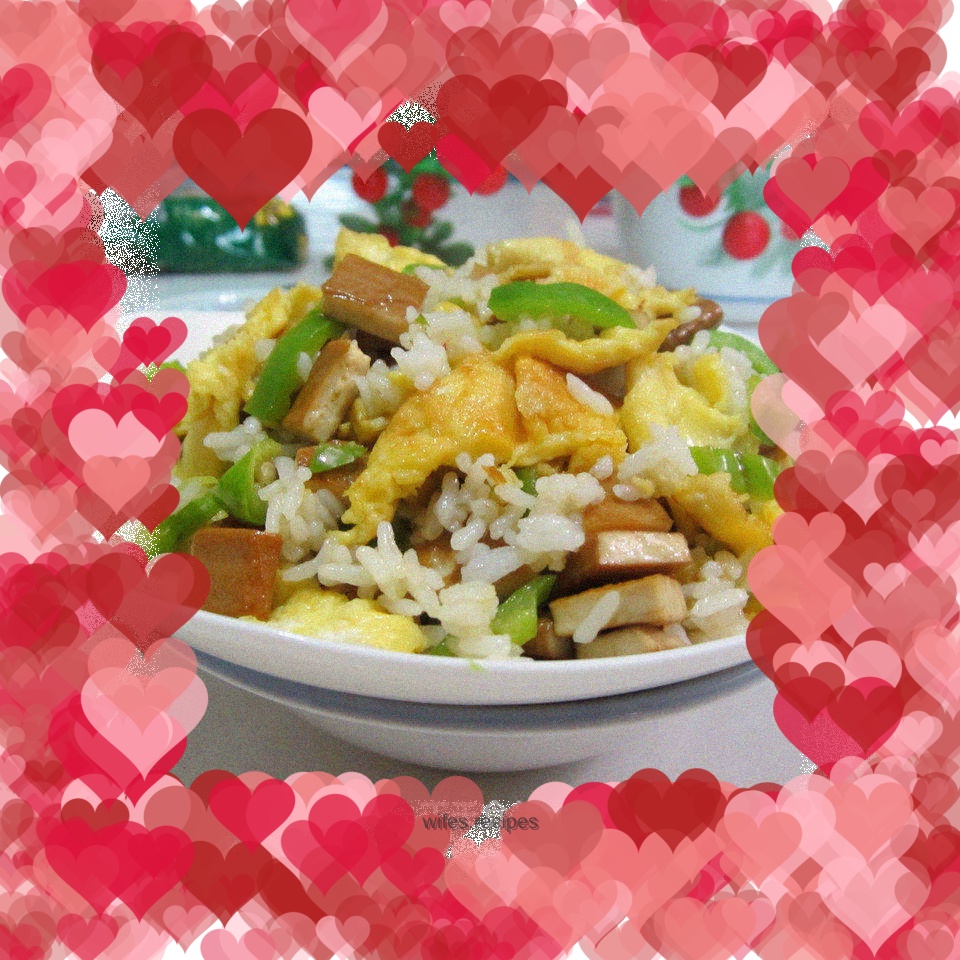 Fried rice with egg and tofu cubes