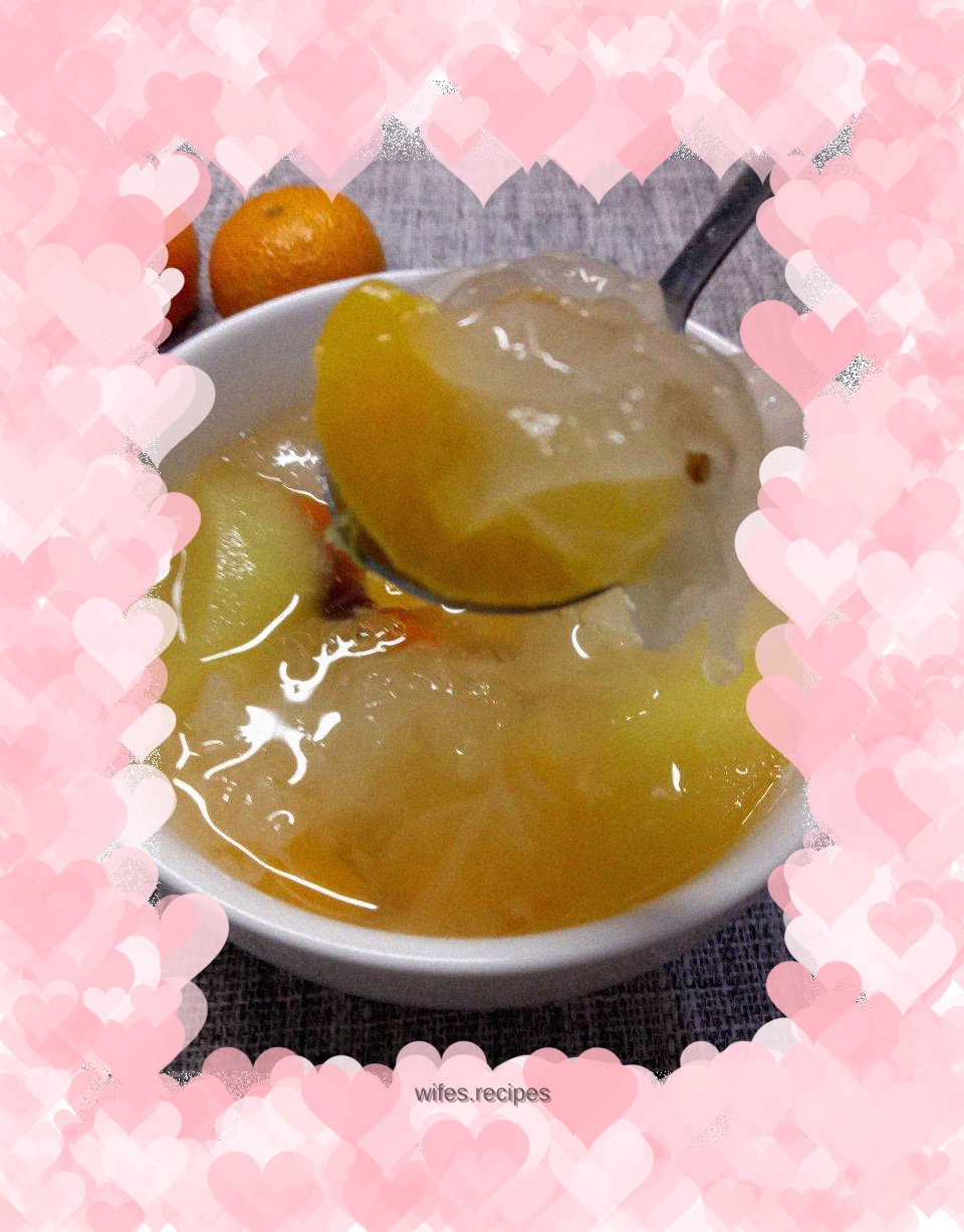 Tremella fruit soup