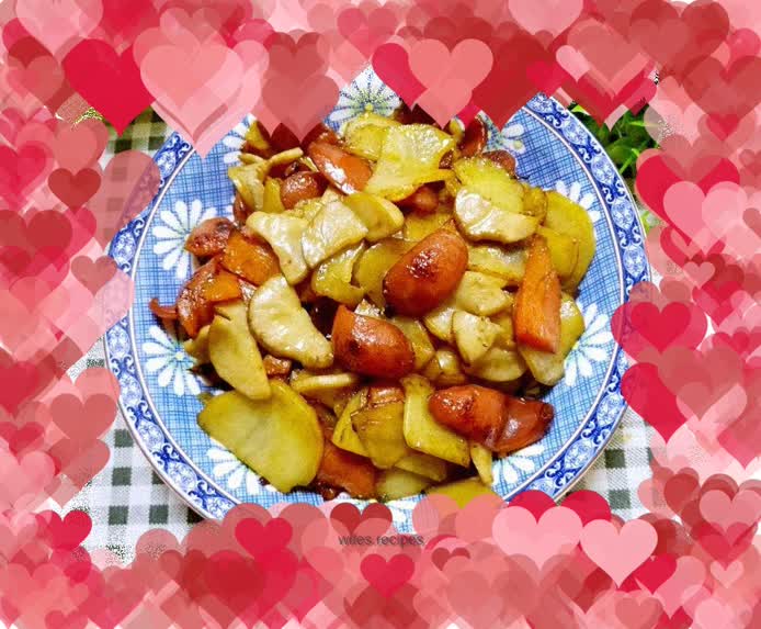 Sausage, potatoes, king oyster mushrooms