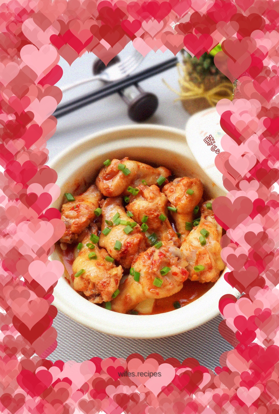 Raw garlic chicken wings