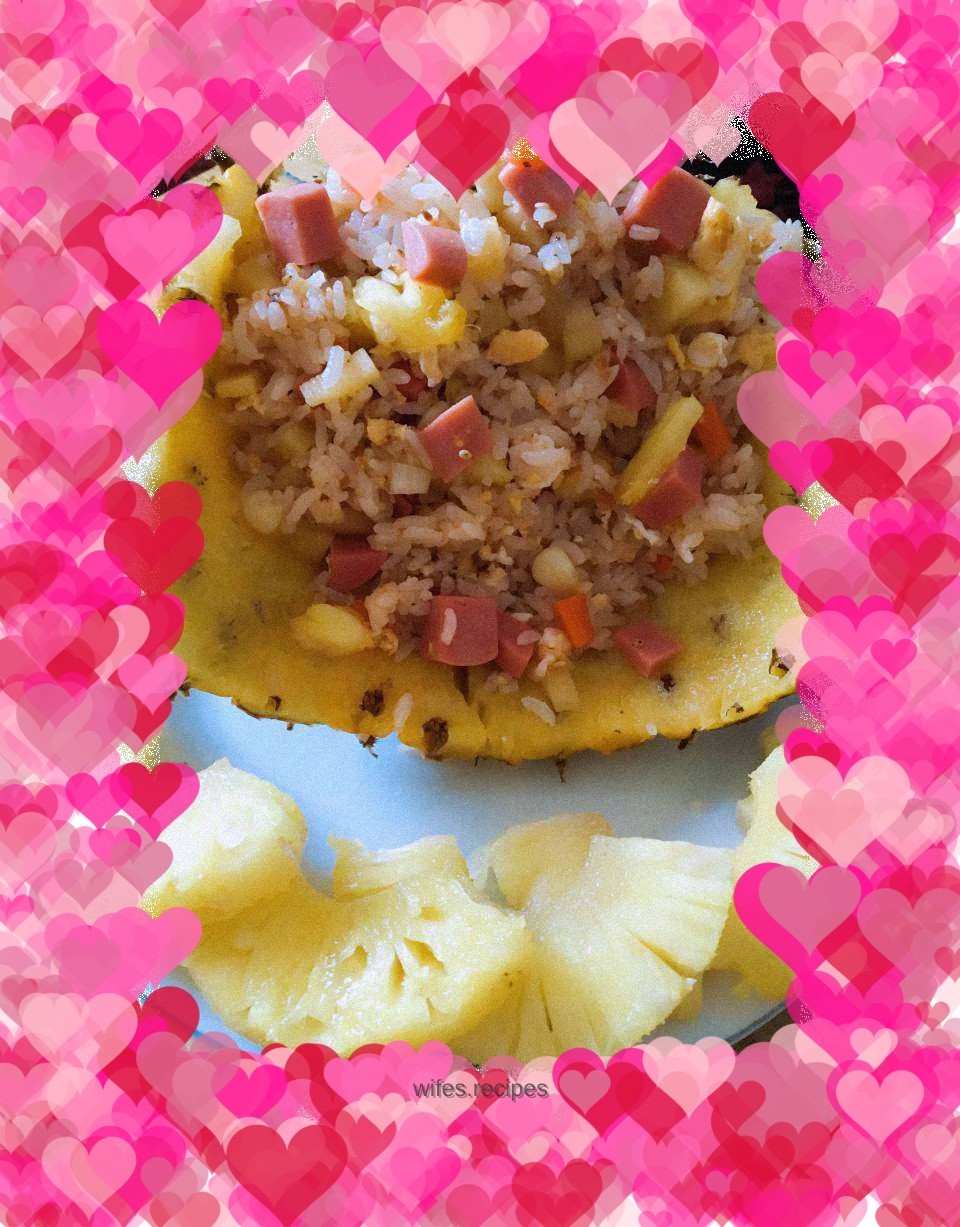 Love pineapple rice