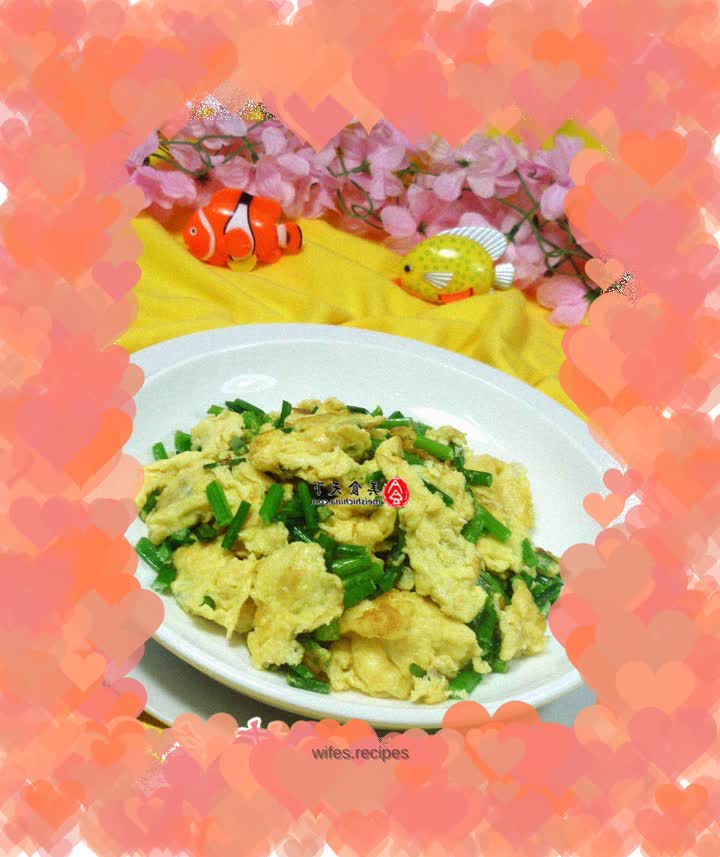 Fried duck eggs with chive flowers