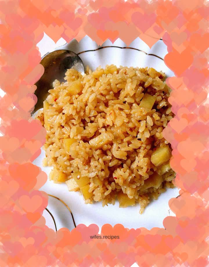Potato braised rice
