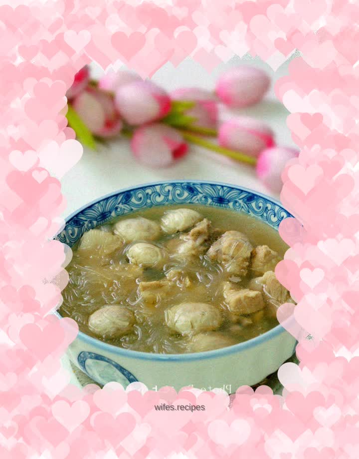 Pork Ribs, Vermicelli and Mushroom Soup