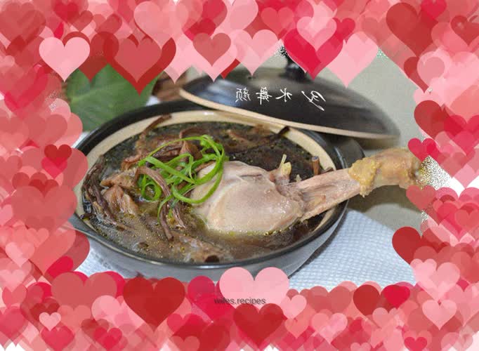 【Tea tree mushroom stewed chicken legs】
