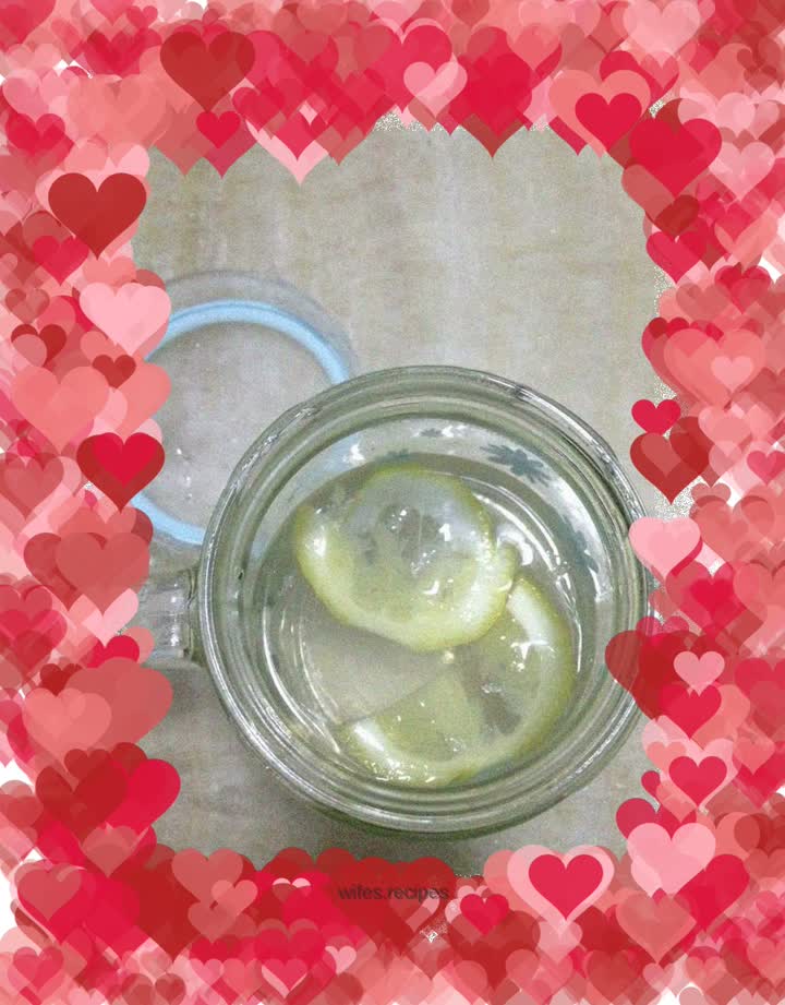 Homemade sweet and sour lemon juice