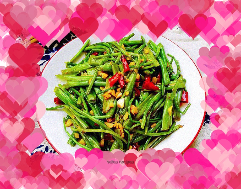 Garlic and pepper water spinach