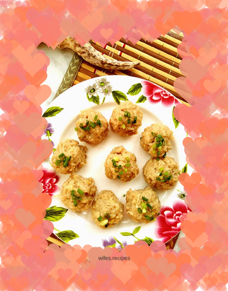 Steamed lotus root balls