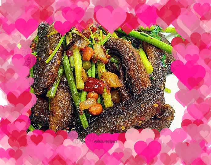 Stir-fried fish and loach