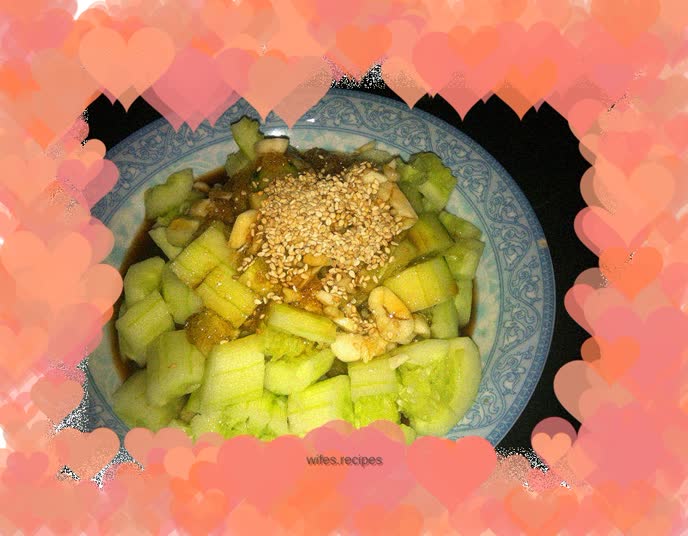 Quick dish: Cucumber sliced with knife