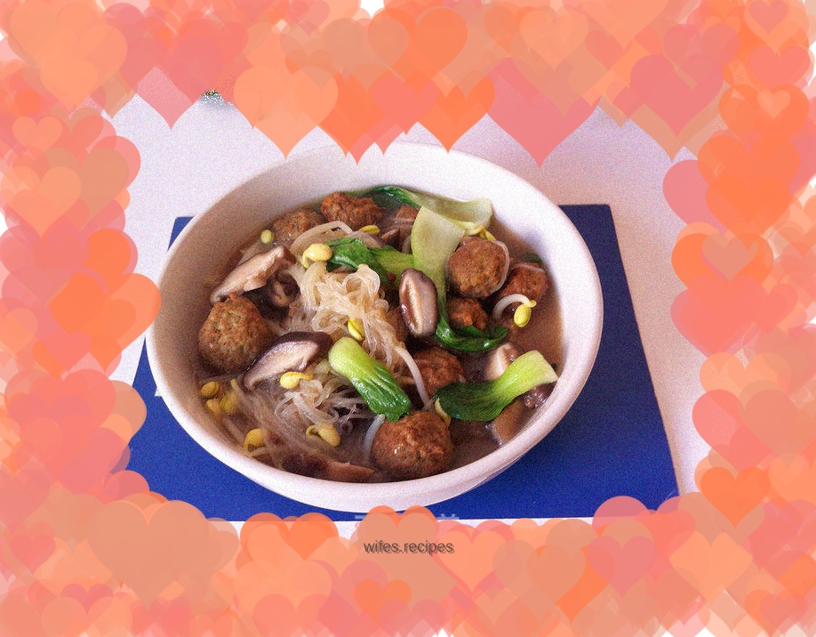 Mung Bean Noodle Ball Soup