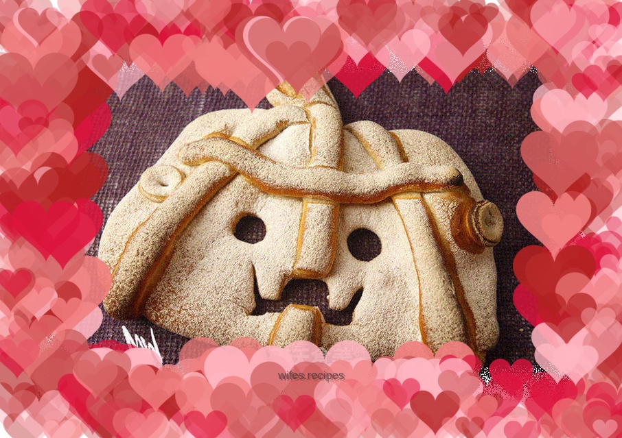 Pumpkin Face Bread