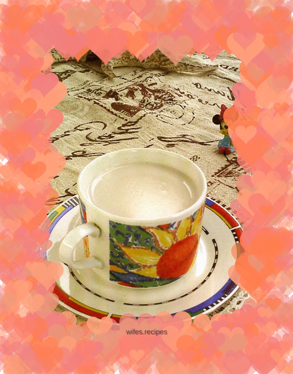 Fresh flowers and brown rice pulp