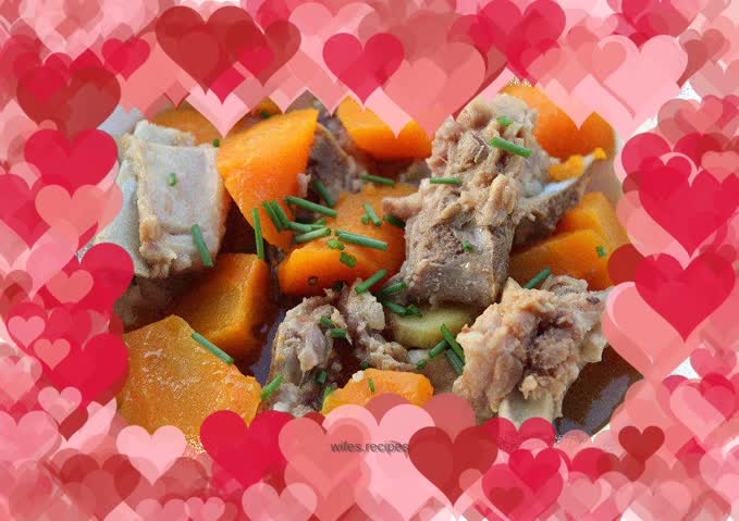 Seasonal quick and easy dish - Braised pork ribs with carrots