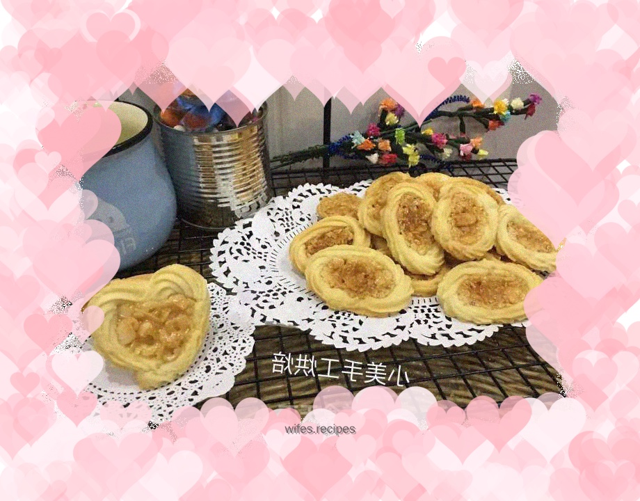 Roman Shield Cookies