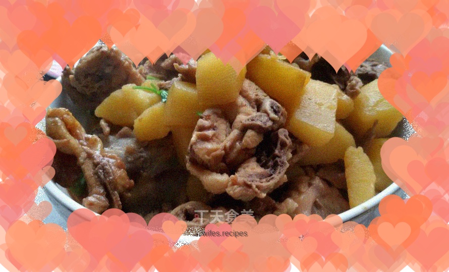 Chicken Skeleton Stewed with Potatoes