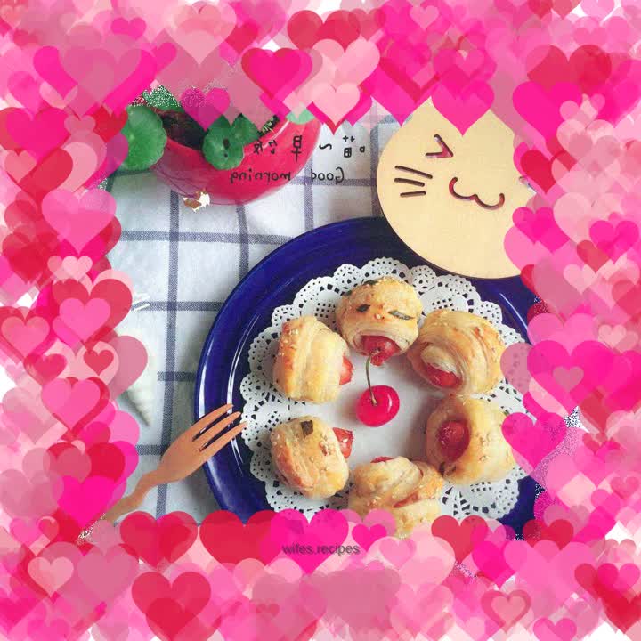 Pastry sausage rolls