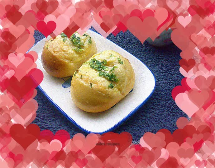 Chive Butter Meal Bun