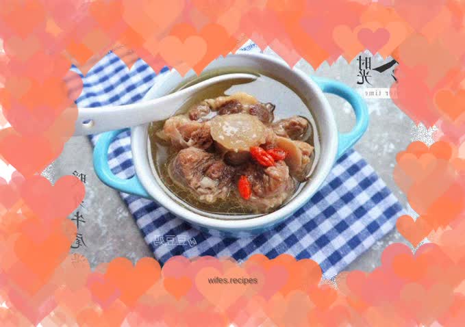 Angelica and Oxtail Soup