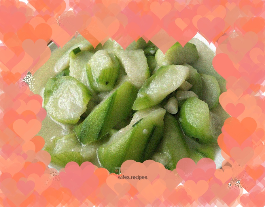 Stir-fried loofah