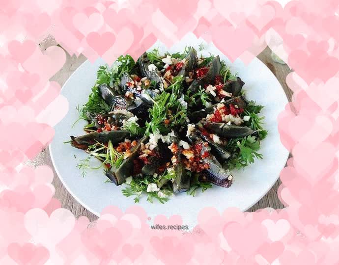 Preserved egg mixed with coriander