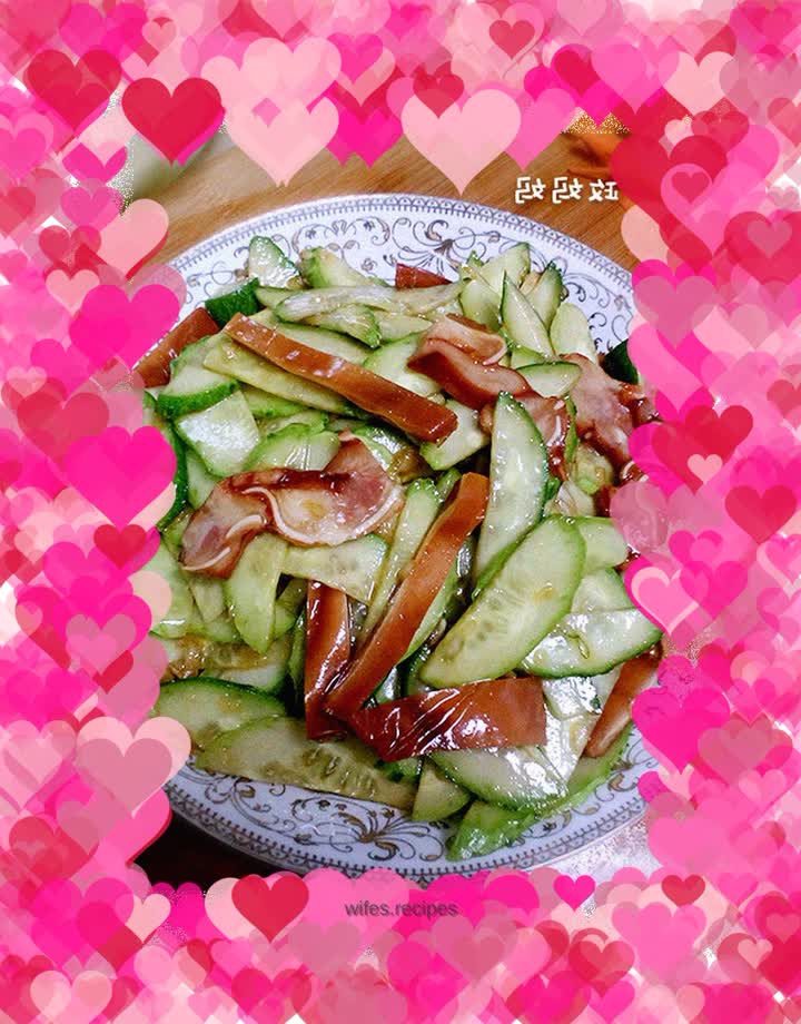 Pig ears mixed with cucumber