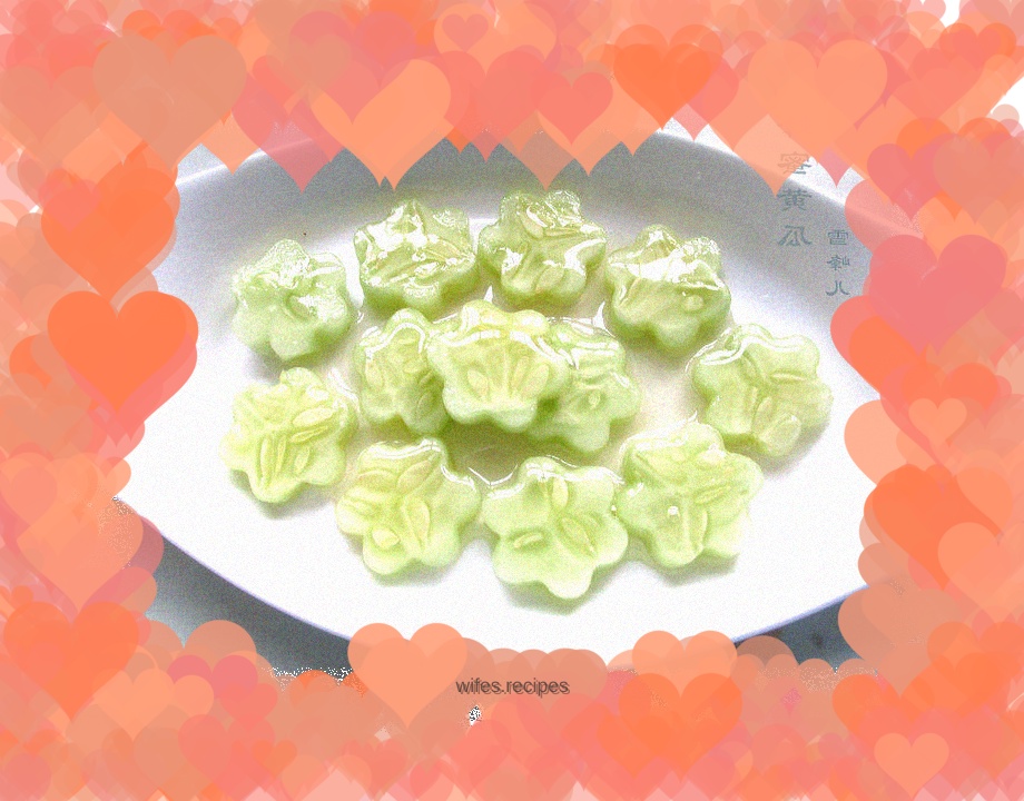 A simple side dish to relieve heat--honey cucumber