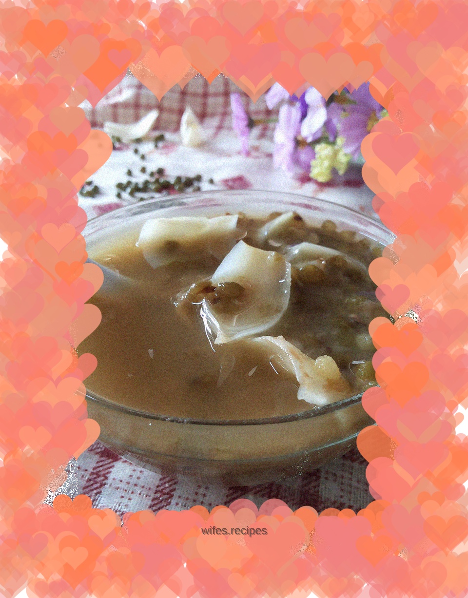 Lily mung bean paste