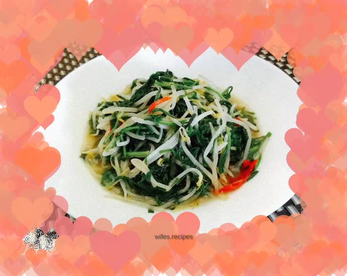 Stir-fried bean sprouts and leeks