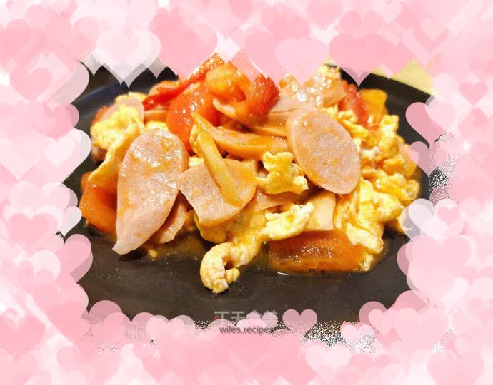 Home-cooked scrambled eggs with tomatoes