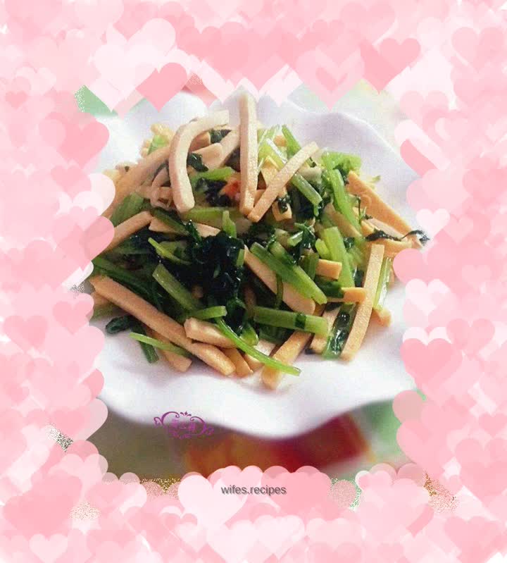 Stir-fried dried tofu with celery