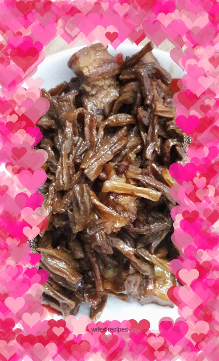 Pork belly and roasted dried beans