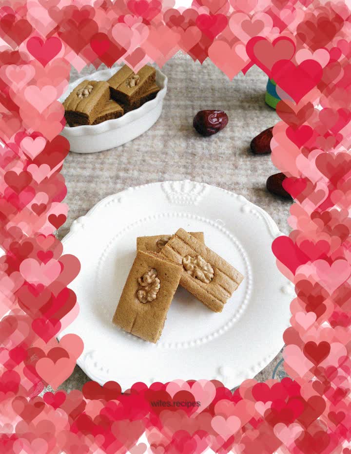 Walnut and jujube cake