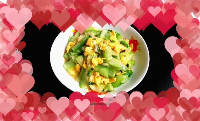 Scrambled eggs with loofah